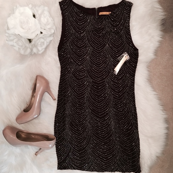 Flash sale! NWT! $550 retail! Alice+Olivia dress - Picture 2 of 8